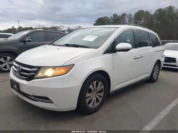 5FNRL5H6XGB062523 2016 HONDA ODYSSEY - Image 2