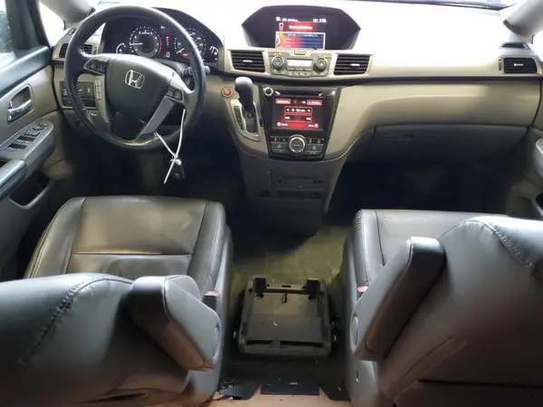 5FNRL5H6XGB067608 2016 HONDA ODYSSEY - Image 8