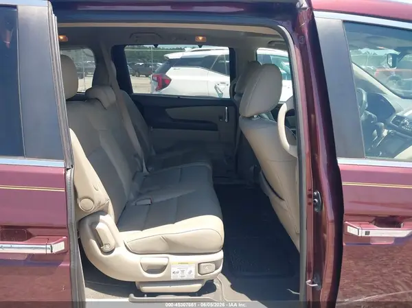 5FNRL5H6XGB098633 2016 HONDA ODYSSEY - Image 8