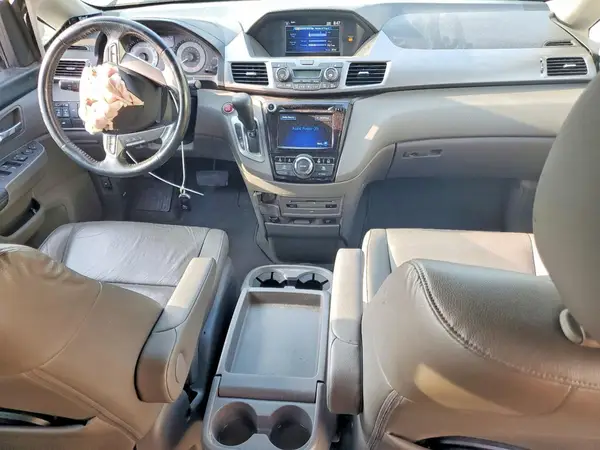 5FNRL5H6XGB107072 2016 HONDA ODYSSEY - Image 8