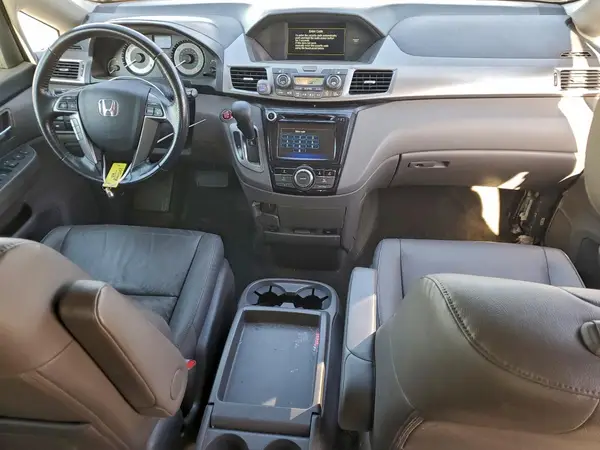 5FNRL5H6XGB118752 2016 HONDA ODYSSEY - Image 8