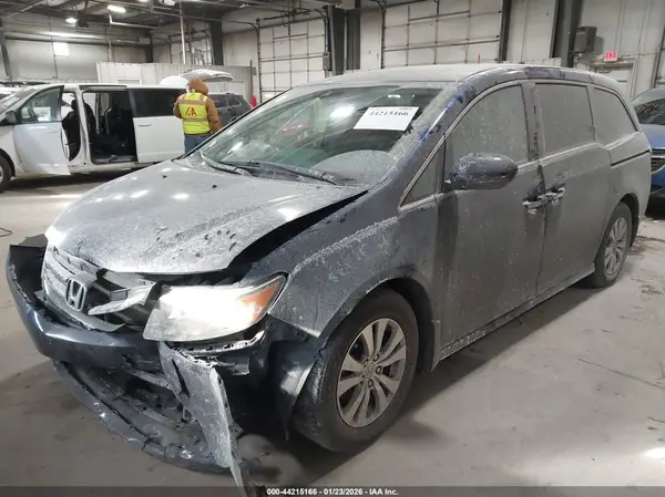 5FNRL5H6XGB129623 2016 HONDA ODYSSEY - Image 2