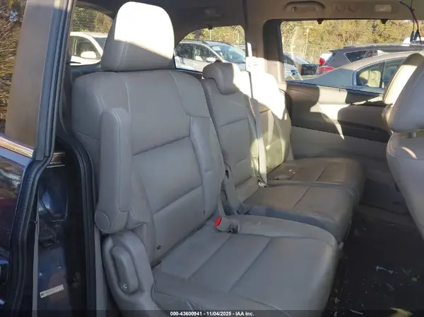 5FNRL5H6XGB132134 2016 HONDA ODYSSEY - Image 8