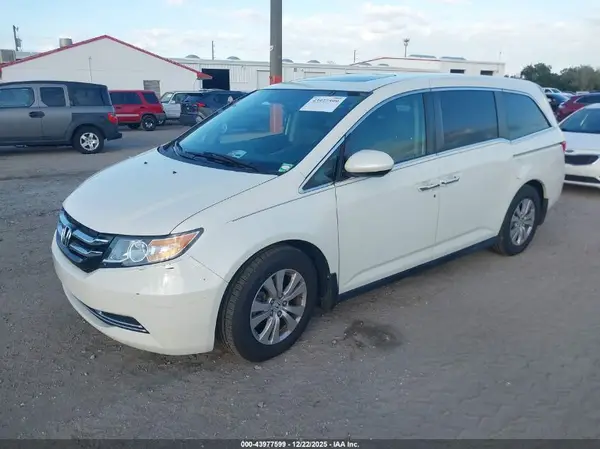 5FNRL5H6XGB147622 2016 HONDA ODYSSEY - Image 2