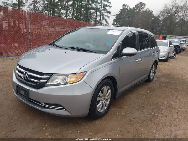 5FNRL5H6XGB162699 2016 HONDA ODYSSEY - Image 2
