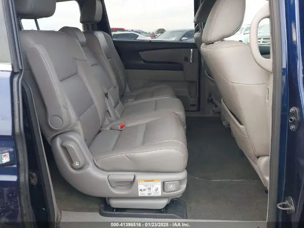 5FNRL5H6XGB166025 2016 HONDA ODYSSEY - Image 8