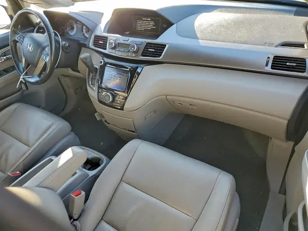 5FNRL5H6XHB001092 2017 HONDA ODYSSEY - Image 8