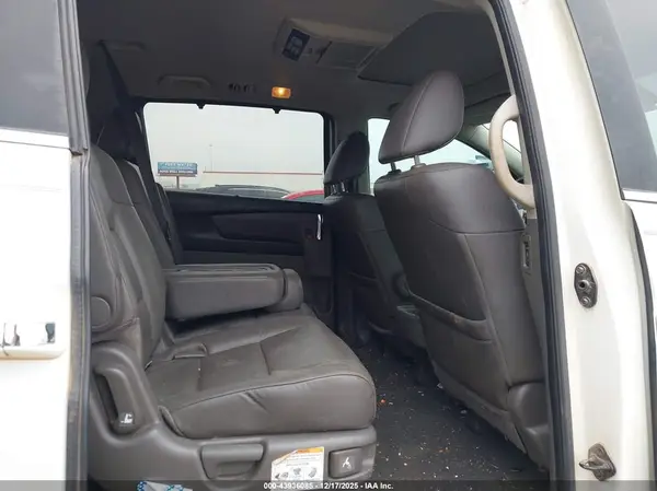5FNRL5H6XHB002789 2017 HONDA ODYSSEY - Image 8