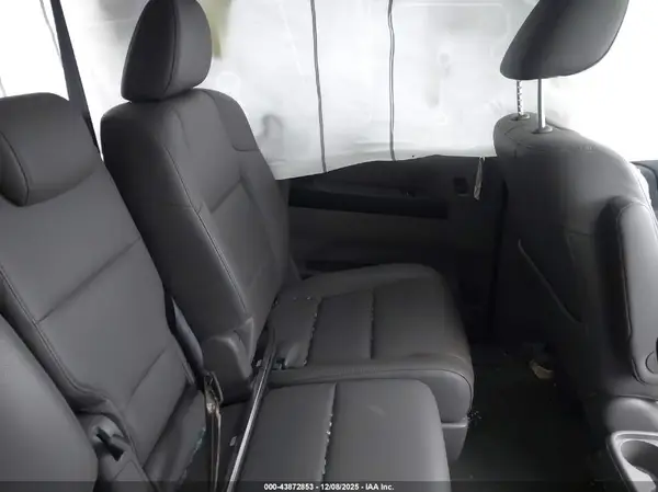 5FNRL5H6XHB005532 2017 HONDA ODYSSEY - Image 8