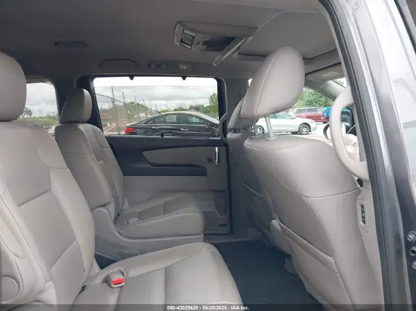 5FNRL5H6XHB010715 2017 HONDA ODYSSEY - Image 8