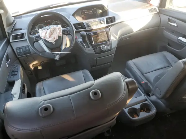 5FNRL5H6XHB012075 2017 HONDA ODYSSEY - Image 8