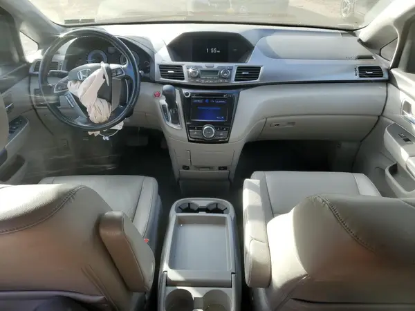 5FNRL5H6XHB015137 2017 HONDA ODYSSEY - Image 8