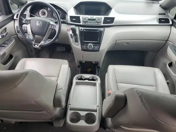 5FNRL5H6XHB021360 2017 HONDA ODYSSEY - Image 8