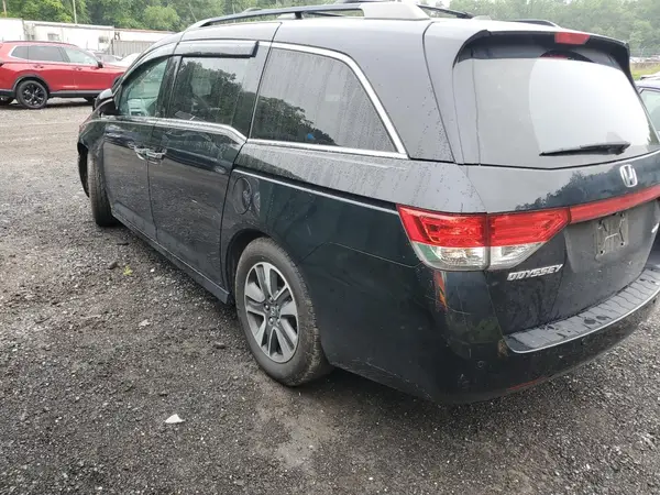 5FNRL5H90GB061827 2016 HONDA ODYSSEY - Image 2