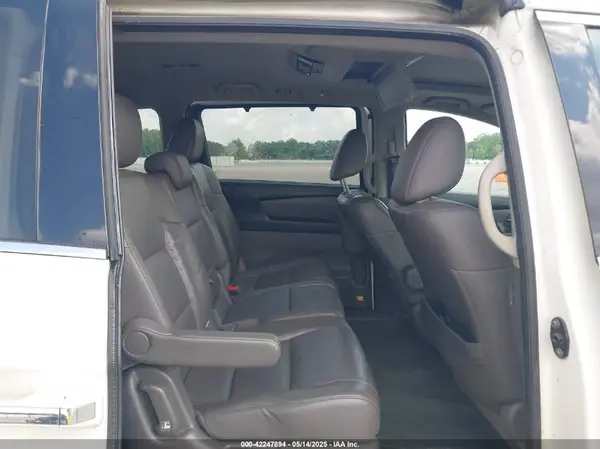 5FNRL5H90GB067238 2016 HONDA ODYSSEY - Image 8