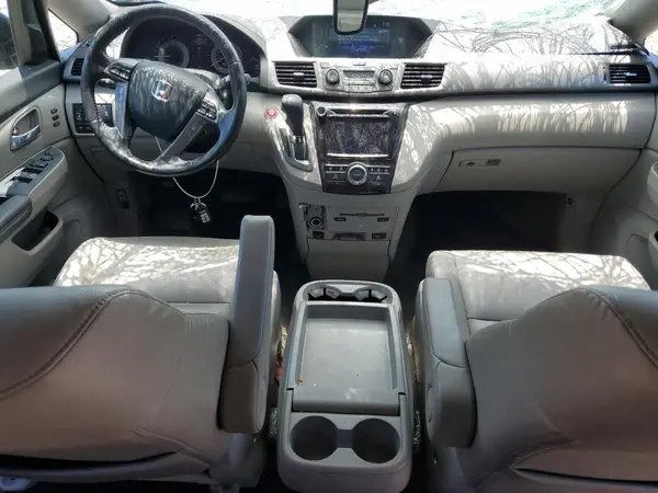 5FNRL5H90GB115739 2016 HONDA ODYSSEY - Image 8