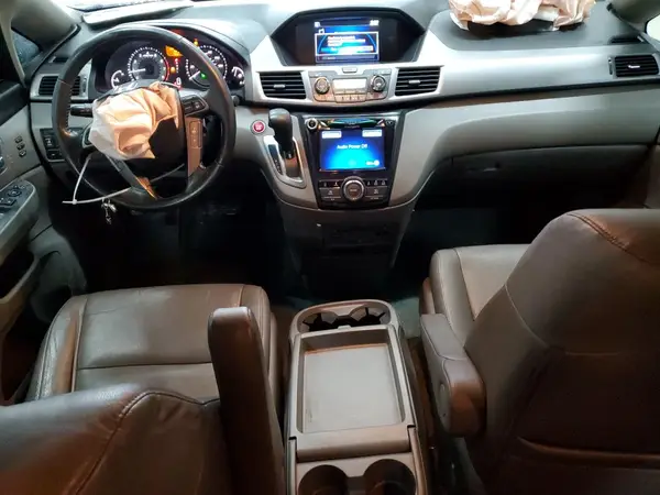 5FNRL5H90GB132881 2016 HONDA ODYSSEY - Image 8