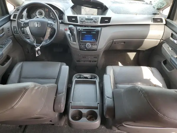 5FNRL5H90GB133643 2016 HONDA ODYSSEY - Image 8