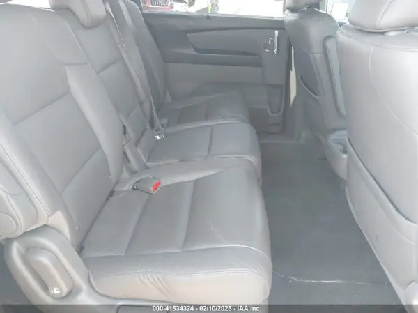 5FNRL5H90GB139183 2016 HONDA ODYSSEY - Image 8