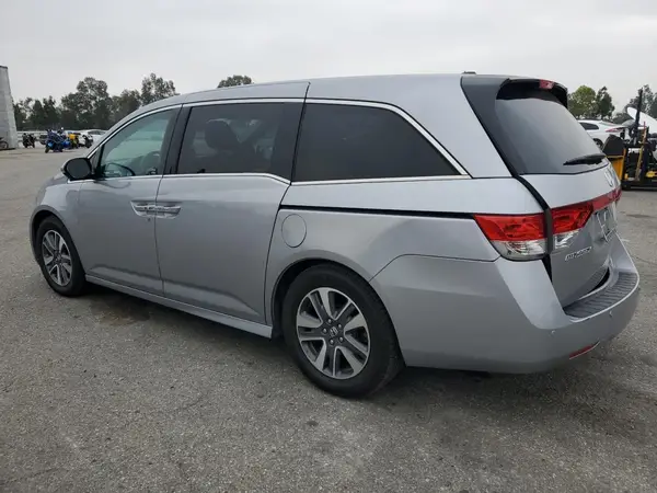 5FNRL5H90HB005937 2017 HONDA ODYSSEY - Image 2