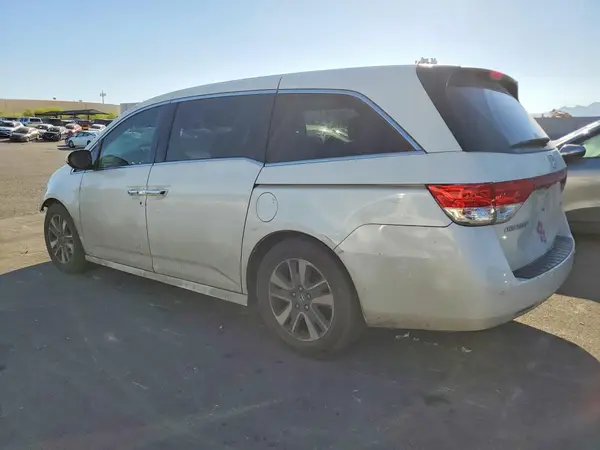 5FNRL5H90HB021863 2017 HONDA ODYSSEY - Image 2