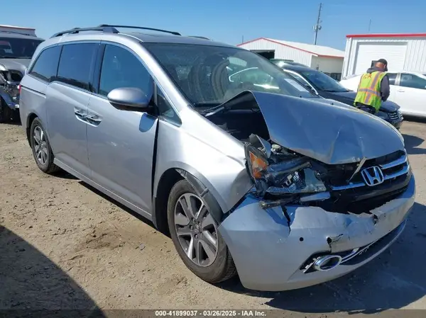 5FNRL5H91GB158499 2016 HONDA ODYSSEY - Image 1
