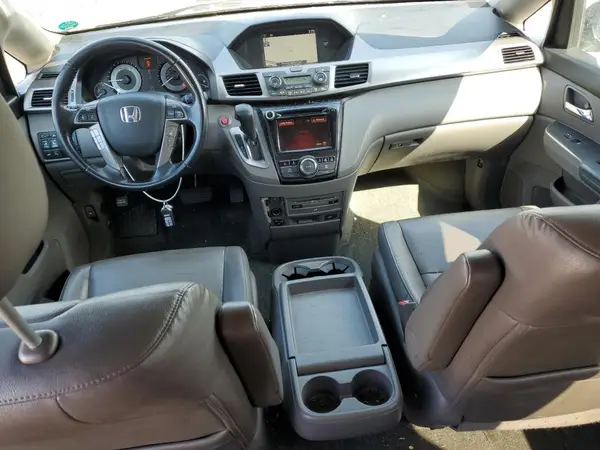 5FNRL5H91HB013660 2017 HONDA ODYSSEY - Image 8