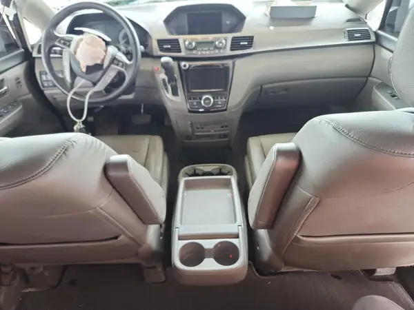 5FNRL5H92GB020549 2016 HONDA ODYSSEY - Image 8
