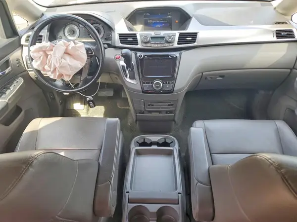5FNRL5H92GB070304 2016 HONDA ODYSSEY - Image 8