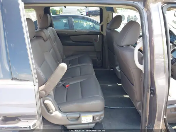 5FNRL5H92GB075521 2016 HONDA ODYSSEY - Image 8