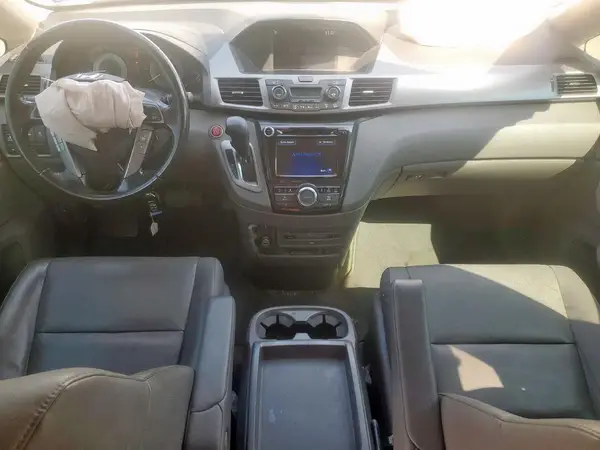 5FNRL5H92HB012372 2017 HONDA ODYSSEY - Image 8