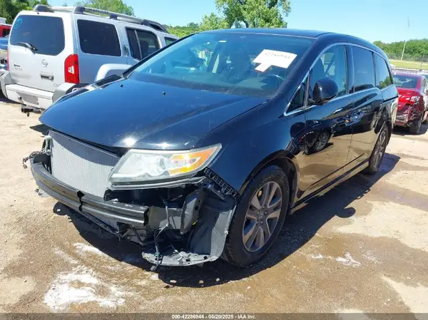 5FNRL5H93GB033570 2016 HONDA ODYSSEY - Image 2