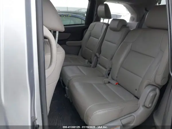 5FNRL5H93GB042768 2016 HONDA ODYSSEY - Image 8