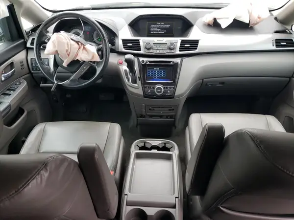 5FNRL5H93GB092764 2016 HONDA ODYSSEY - Image 8