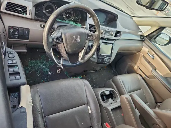 5FNRL5H93GB123088 2016 HONDA ODYSSEY - Image 8