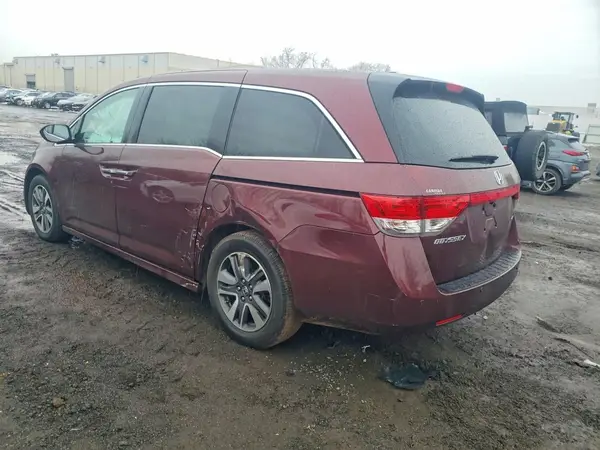 5FNRL5H94GB109832 2016 HONDA ODYSSEY - Image 2