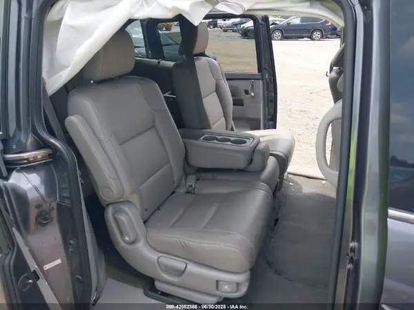 5FNRL5H94HB016147 2017 HONDA ODYSSEY - Image 8