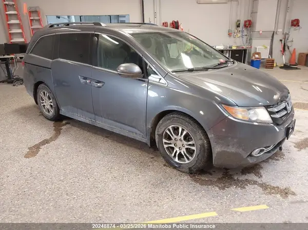5FNRL5H94HB502442 2017 HONDA ODYSSEY - Image 1