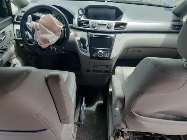5FNRL5H95GB013630 2016 HONDA ODYSSEY - Image 8