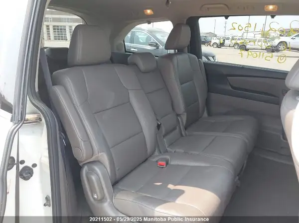 5FNRL5H95GB511097 2016 HONDA ODYSSEY - Image 8
