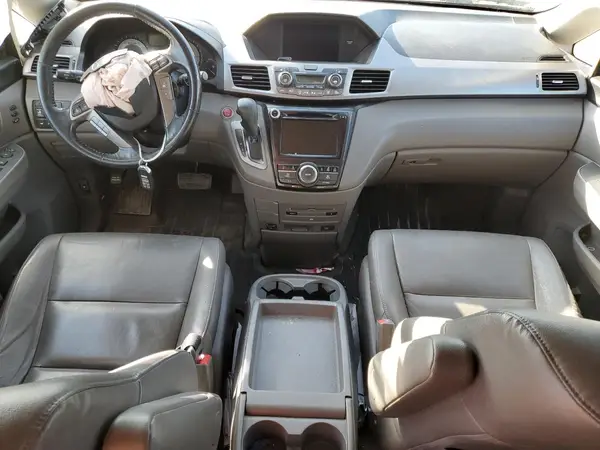 5FNRL5H96GB113901 2016 HONDA ODYSSEY - Image 8