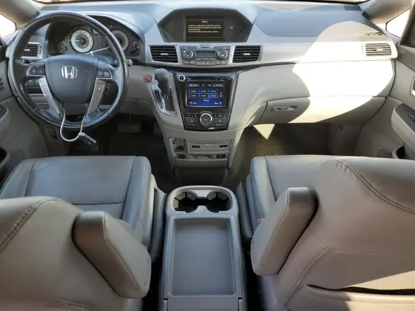 5FNRL5H96GB149975 2016 HONDA ODYSSEY - Image 8