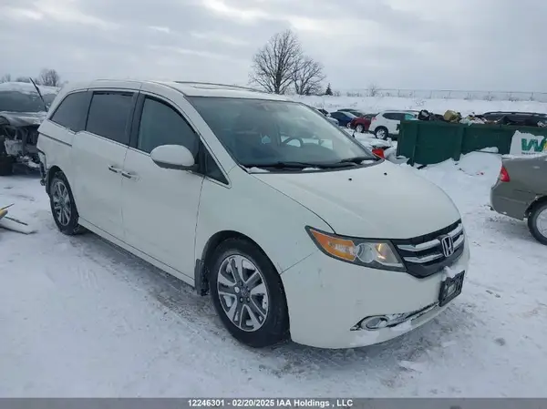 5FNRL5H96HB502636 2017 HONDA ODYSSEY - Image 1