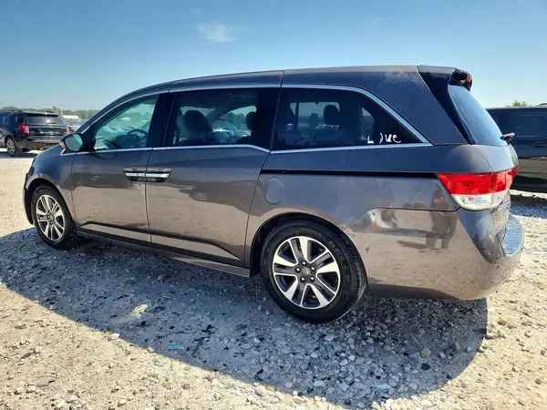 5FNRL5H98HB004115 2017 HONDA ODYSSEY - Image 2