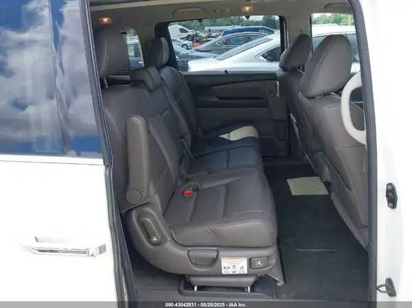 5FNRL5H98HB012344 2017 HONDA ODYSSEY - Image 8
