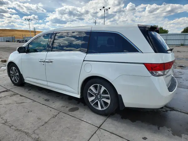 5FNRL5H98HB012392 2017 HONDA ODYSSEY - Image 2