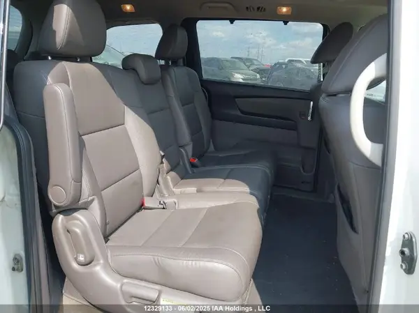 5FNRL5H98HB502279 2017 HONDA ODYSSEY - Image 8