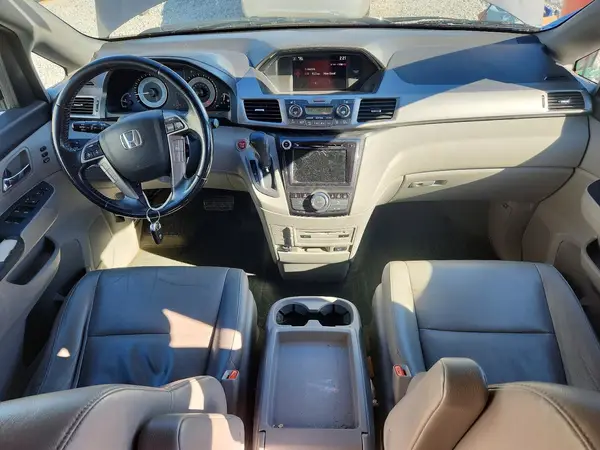 5FNRL5H9XGB083284 2016 HONDA ODYSSEY - Image 8