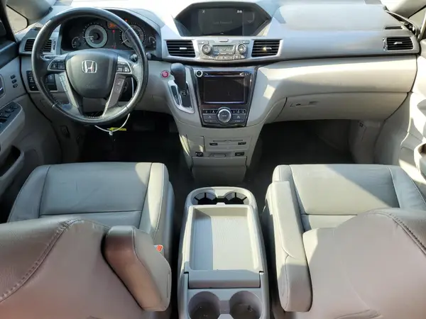 5FNRL5H9XHB004455 2017 HONDA ODYSSEY - Image 8