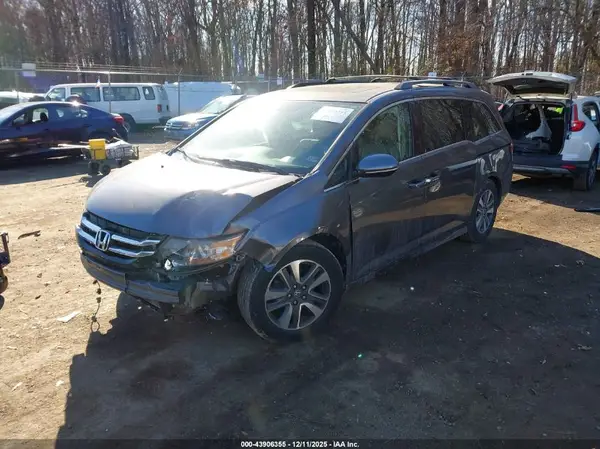 5FNRL5H9XHB019151 2017 HONDA ODYSSEY - Image 2